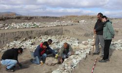 Oluz Höyük’te kutsal oda ve taş ortaya çıkarıldı: "Anadolu arkeolojisinde ilk”