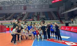 Sultanlar Ligi: Aras Kargo SK: 2 - Aydın Büyükşehir Belediyespor: 3