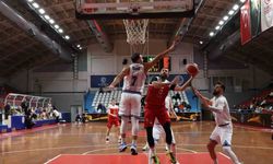 Türkiye Basketbol 2. Ligi: Kocaeli BŞB Kağıtspor: 73 - Göcekspor: 68