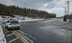 Zonguldak’ta kar yağışı sonrası güzergahlar ulaşıma açıldı