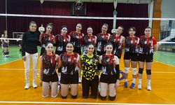 BŞEÜ kadın ve erkek voleybol takımları, bölgesel müsabakalarda 3'üncü ve 4'üncü oldu