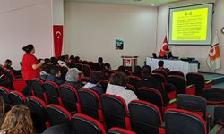 Pazaryeri'nde HIV/AIDS farkındalık semineri düzenlendi