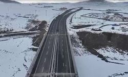 Ardahan’da 276 metre uzunluğundaki Kura Viyadüğü trafiğe açıldı