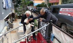 Komşuların rahatsız olduğu labrador cinsi köpek için sahibinden pankartlı tepki