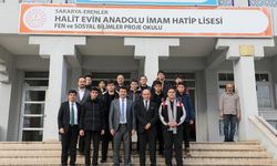 Rektör Sarıbıyık imam hatipli gençlerle buluştu