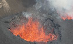 ABD’nin Hawaii adasındaki Kilauea Yanardağı lav püskürttü