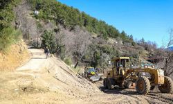 Alanya’da kırsal mahallelerin yol hasreti sona eriyor