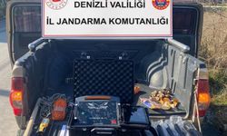 Denizli’de 4 defineci jandarma tarafından suçüstü yakalandı