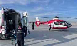 Göğüs ağrısı çeken hasta, ambulans helikopter ile Van’a getirildi