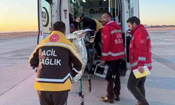 Hakkari’deki hasta ambulans helikopterle Van’a nakledildi