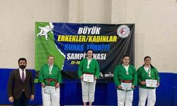 Manisalı sporcular, Büyükler Kuraş Türkiye Şampiyonası’nda madalya kazandı