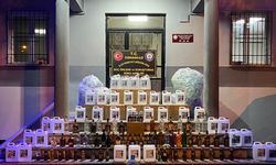 Bursa'da bir evde kaçak ve sahte içki ele geçirildi