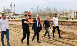 Başkan Alemdar, metrobüs hattında çalışmaları inceledi