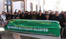 Rektör Atilla Arkan’ın annesi Sakarya’da son yolculuğuna uğurlandı