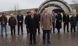 Ferizli'de Çanakkale Deniz Zaferi'nin 110. yılı dolayısıyla tören düzenlendi