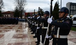 Bilecik'te 18 Mart Şehitler Günü ve Çanakkale Deniz Zaferi'nin 110'uncu yıl dönümü kutlandı