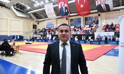 Bilecik'te küçükler judo grup müsabakaları düzenleniyor