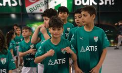 Bursaspor'un misafiri yetim çocuklar oldu