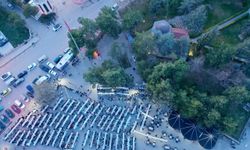 Ertuğrul Gazi Türbesi yerleşkesinde iftar verildi