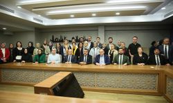 Milli Eğitim Bakanı Tekin, AK Parti Bursa İl Başkanlığı'nda konuştu: