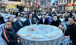 Sındırgı'da Galatasaray taraftarları iftar verdi