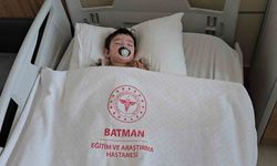 9 aylık bebek önce "Heimlich Manevrası" sonra ameliyatla hayata tutundu