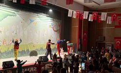 Ağrı Ramazan Şenlikleri’nde Çocuk Tiyatrosu Sahnelendi