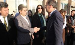 AK Parti İzmir Milletvekili Kasapoğlu, Kula AK Parti’nin düzenlediği iftara katıldı