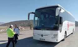 Antalya’da trafik denetimleri sıklaştırıldı, 59 bin araç ve sürücü kontrol edildi