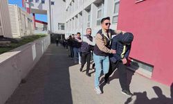 Aylık 2 milyon 400 bin dolar çeviren yasa dışı bahis çetesi çökertildi: 13 tutuklama