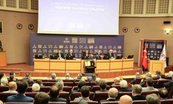 Bakan Tekin: "Kim ne derse desin, Türkiye için meslek ve sivil toplum örgütleriyle protokol yapacağız"