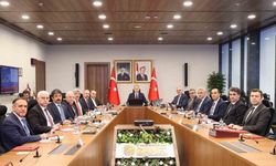 Bakan Yerlikaya sokak hayvanları ile ilgili video konferansa katıldı