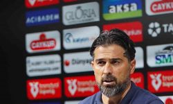 Çaykur Rizespor, İlhan Palut’un görevinin başında olduğunu açıkladı