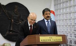Hazine ve Maliye Bakanı Şimşek, Kırşehir’de iş adamlarıyla buluştu