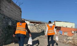 Kars’ta onlarca aileye sıcak yemek dağıtılıyor
