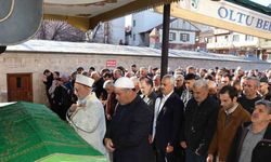 Oltu Temel Vural öğretmene veda etti