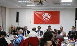 Salihli protokolü, huzurevi sakinleriyle iftar yaptı