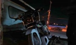 Trafikte yatarak ilerlediler, 81 bin lira ceza yediler