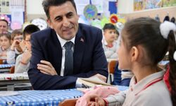 Bilecik Valisi Aygöl öğrencilerle bir araya geldi