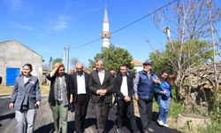 Edirne Valisi Sezer, köy yolunda sıcak asfalt çalışmalarını inceledi: