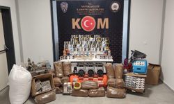 Yalova ve Kocaeli'de kaçak sigara ürettiği değerlendirilen 8 kişi gözaltına alındı