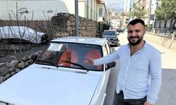 5 saniyelik heves için iki maaşından oldu
