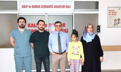 9 yaşındaki Mina, mitral kapak tamir yöntemi ile iyileşti