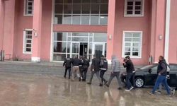 Ağrı’da motorlu taşıtlar sınavında kopya operasyonu: 8 gözaltı