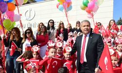 Anadolu Üniversitesi’nde minikler 23 Nisan’ı coşkuyla kutladı