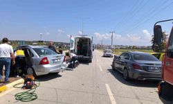 Ayvalık’ta trafik iki otomobil çarpıştı; 1 yaralı