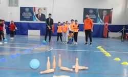Cizre’de ilkokul öğrencileri fiziksel etkinliklerde buluşuyor