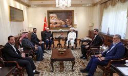 Diyanet İşleri Başkanı Erbaş, Filistinli Alimler Heyet’ini kabul etti