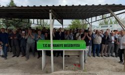 Elektrik akımına kapılarak hayatını kaybeden anne-kızın cenaze toprağa verildi