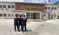 Hapis cezası ile aranan şahıs Kuşadası’nda yakalandı